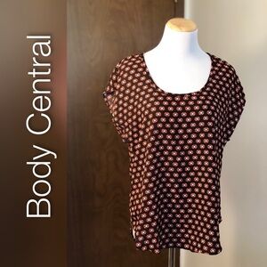 Body central sleeveless blouse​